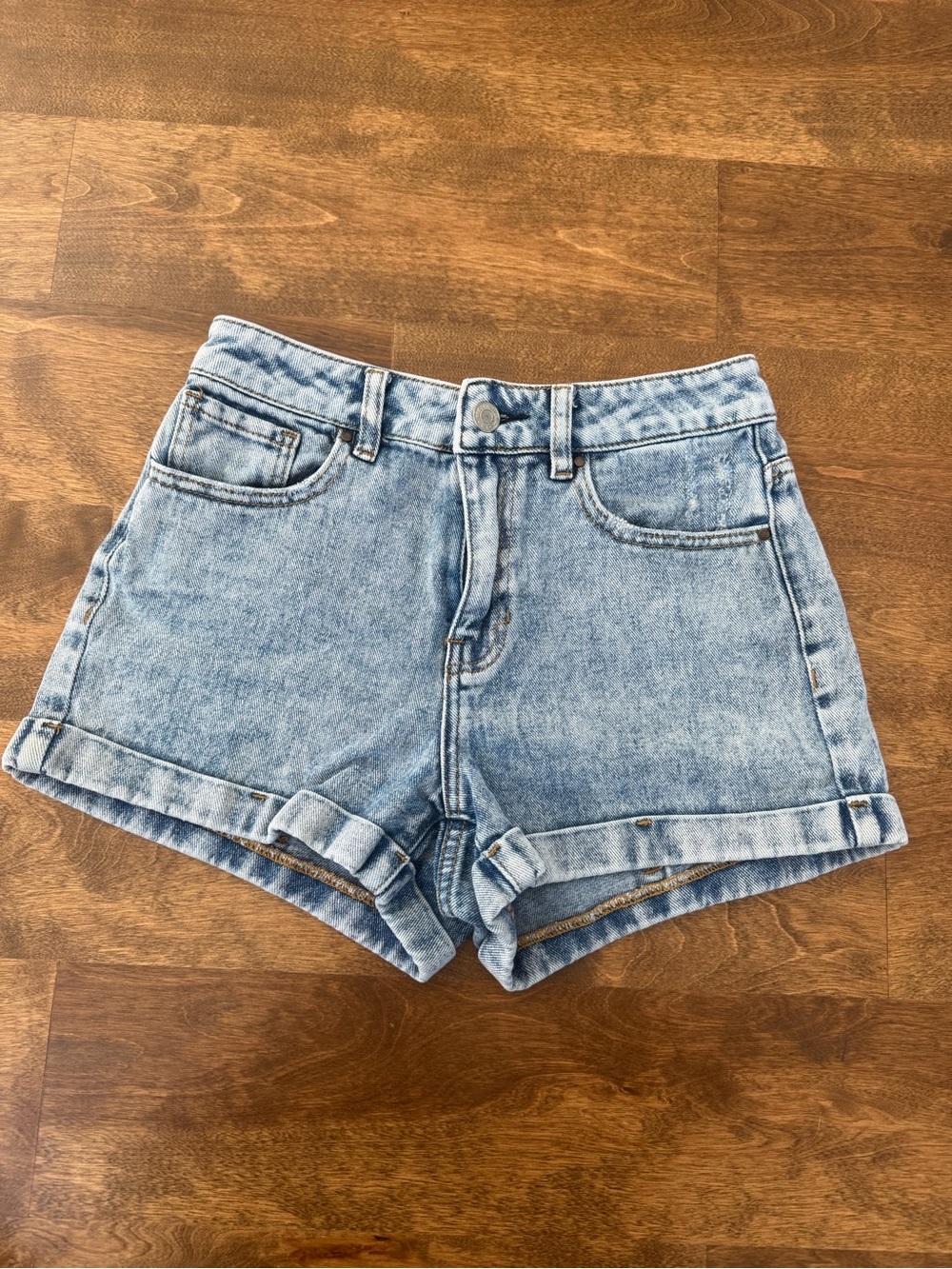 Pacsun Mom Shorts Size 24 Light Wash High Rise Cuffed Denim
